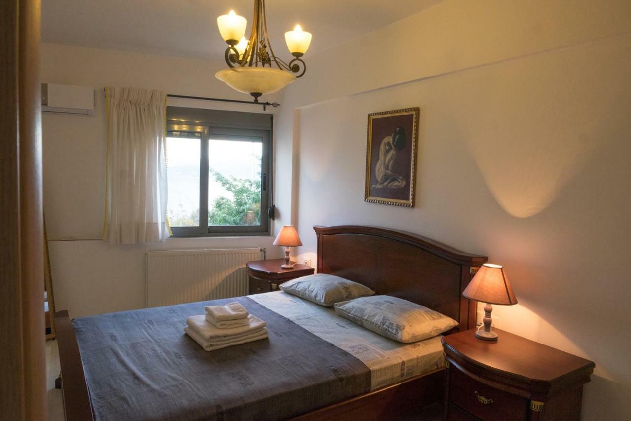 Holy Paraskevi Apartment アイオス・ニコラオス エクステリア 写真